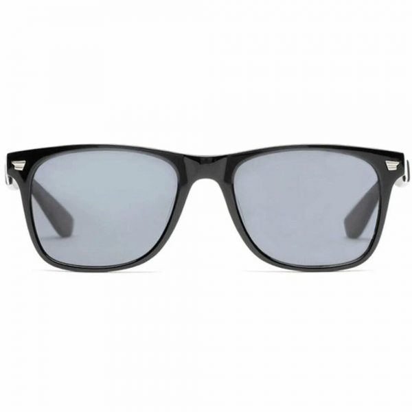 Mijia Turok Steinhardt Traveler Fashion